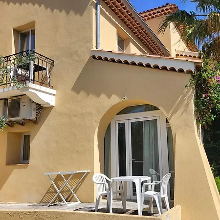 Kompleks wypoczynkowy Vvf Golfe De Saint-tropez 3*