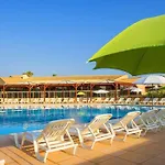 Aldeamento Turístico Vvf Golfe De Saint-tropez Sainte-Maxime