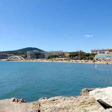 Vvf Golfe De Saint-tropez База отдыха