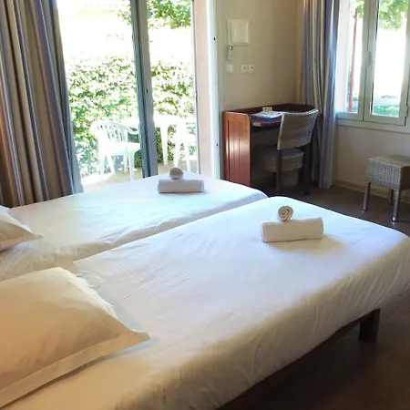 Vvf Golfe De Saint-tropez База отдыха 3*