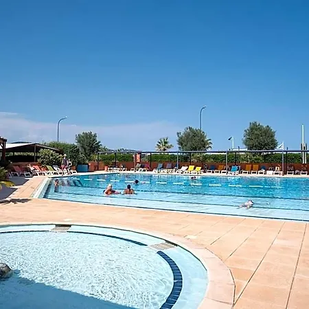 Vvf Golfe De Saint-tropez Üdülőpark 3*
