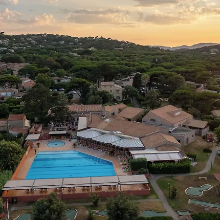 Vvf Golfe De Saint-tropez Üdülőpark