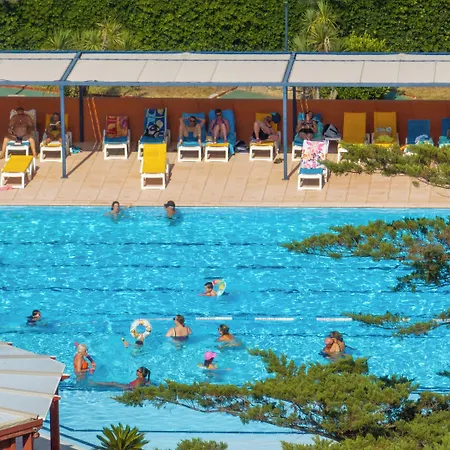 Vvf Golfe De Saint-tropez Üdülőpark Sainte-Maxime