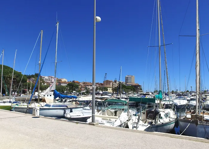 Vvf Golfe De Saint-tropez منتزه العطل سانت ماكسيم