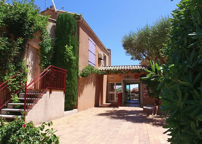 Vvf Golfe De Saint-tropez منتزه العطل سانت ماكسيم