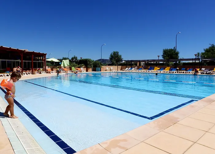 Vvf Golfe De Saint-tropez منتزه العطل